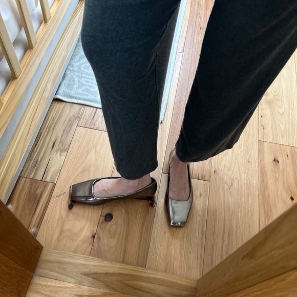 Massimo Dutti Leather Ballet Flats with Metal Toe - Picture 3 of 7